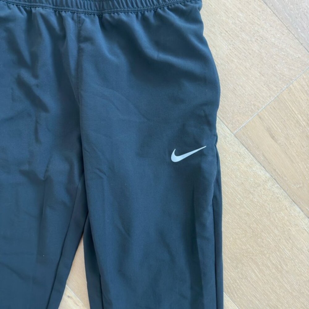 Nike Dri-FIT Lightweight Athletic Pants – Women’s XS – Black